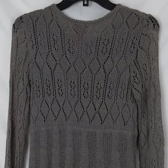 V Christina | Gray Taupe Crochet Knit Boho Layered Sweater | Size M - Picture 6 of 8